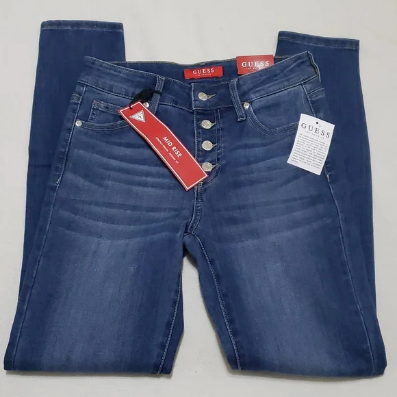 Guess Mid Rise Jeans NWT👖 - Picture 3 of 3
